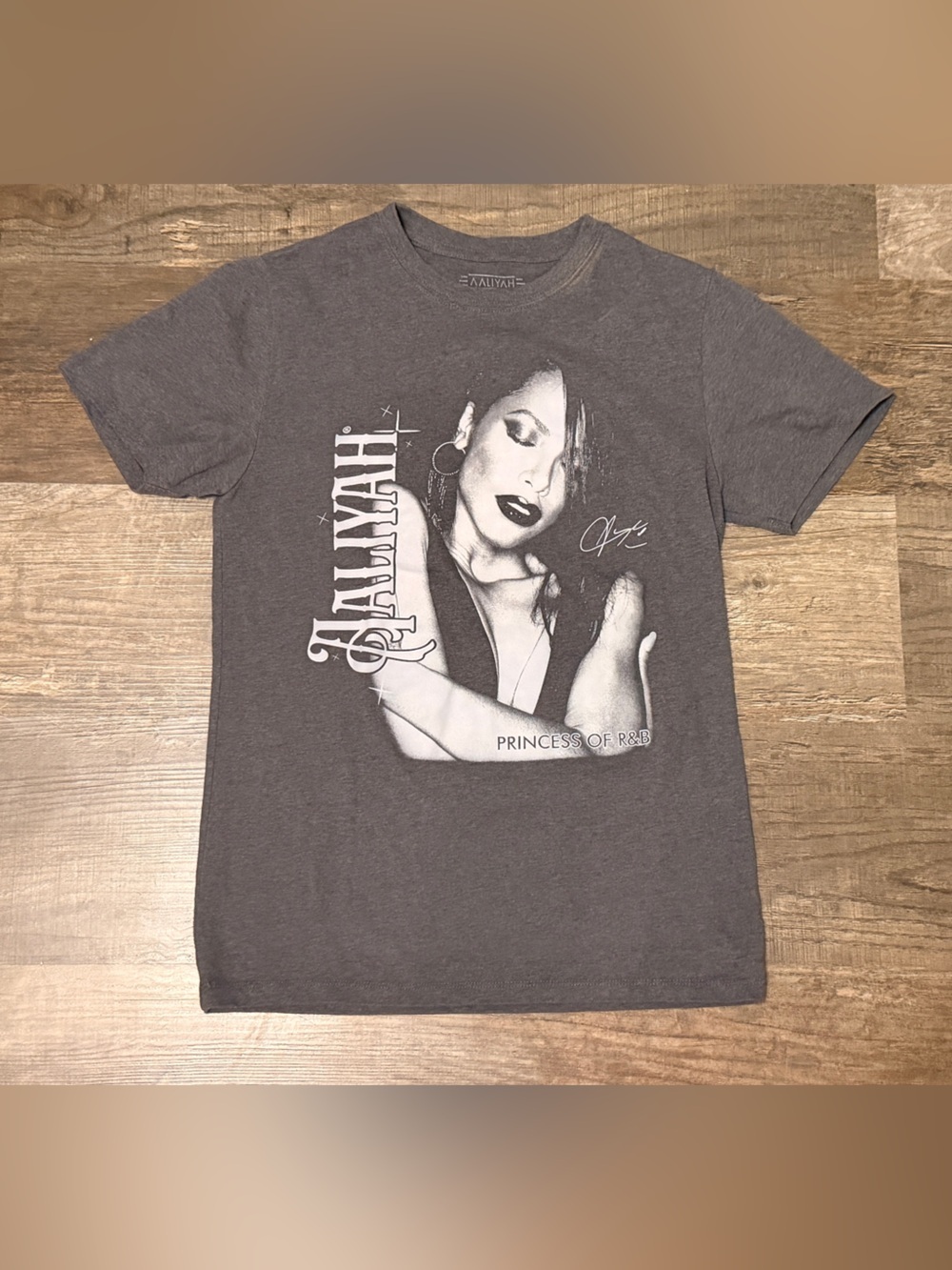 Y2K Aaliyah Graphic Tee in Heather Gray